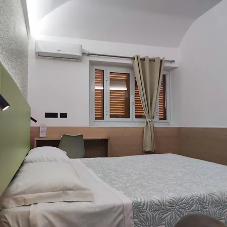 Hotel Caffaro *